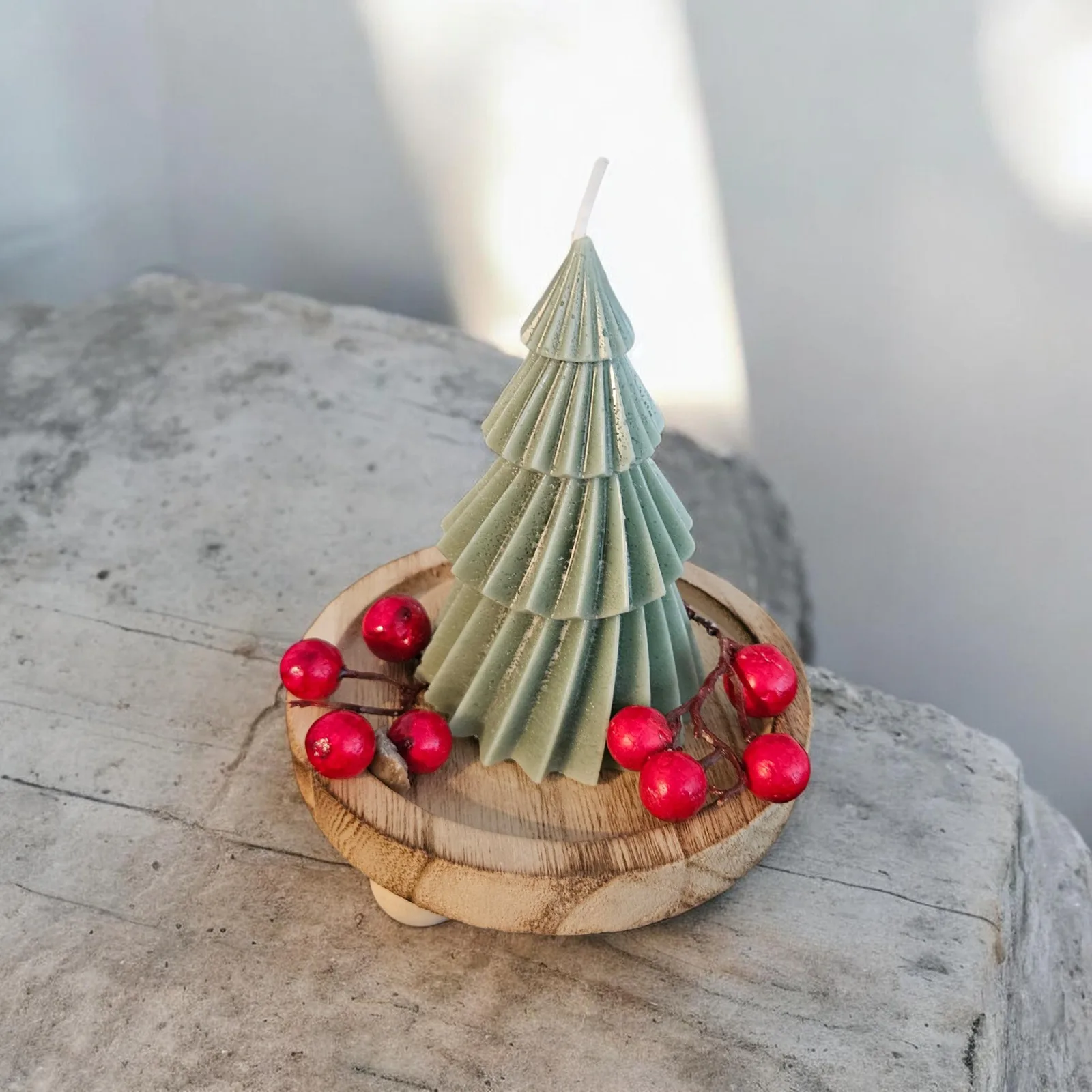 New Mia Candles product photograph